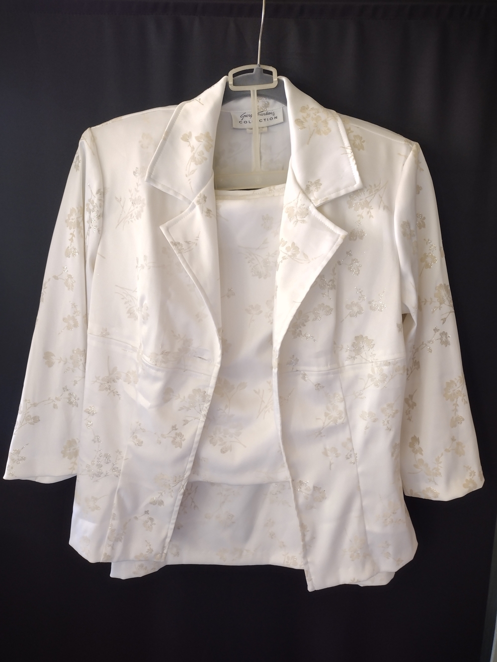 Women's 3 Piece Skirt Suit